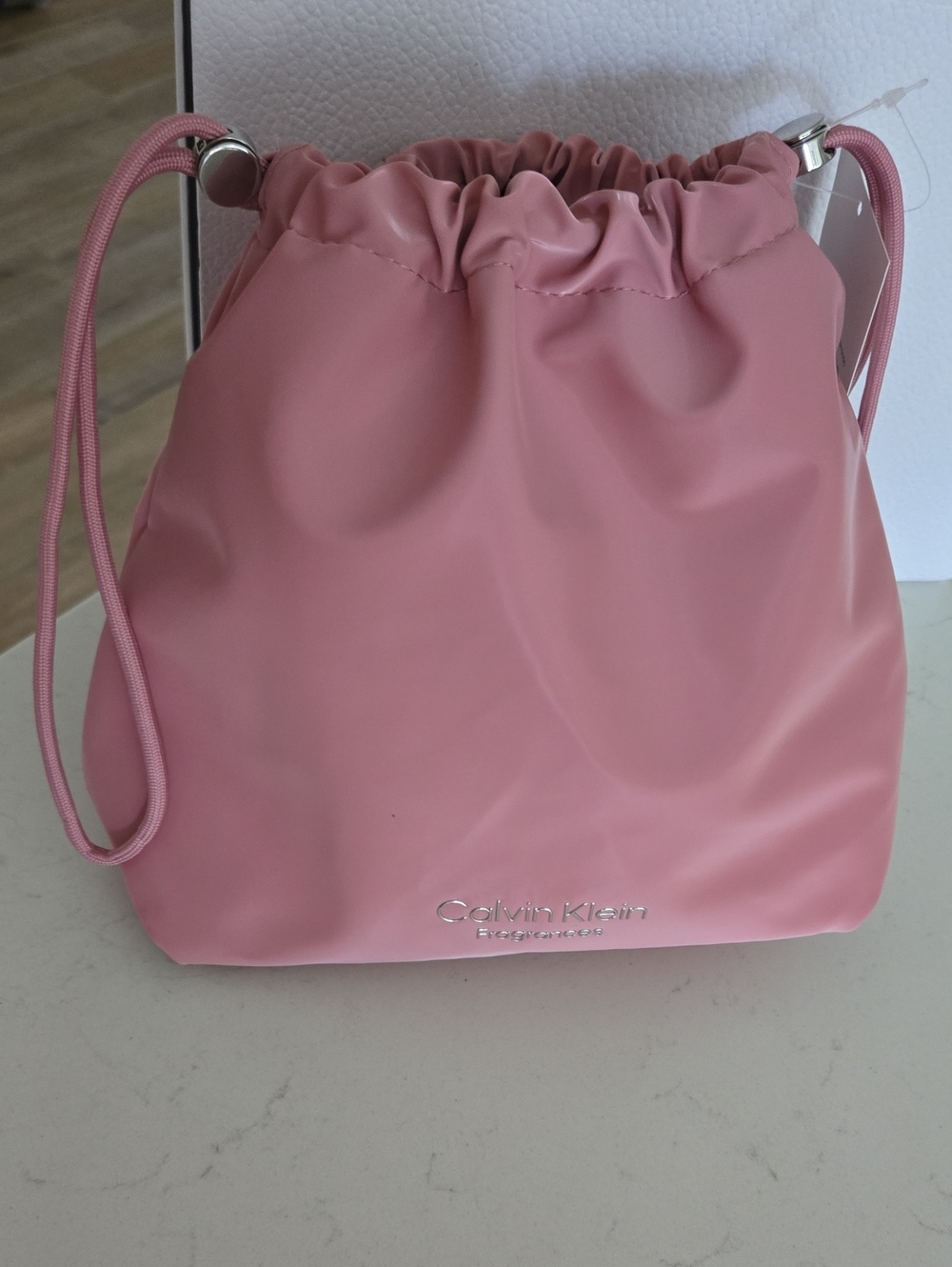 New Never Used Calvin Klein Dusty Pink Drawstring Mini Bucket Bag pouch 10x 9 In
